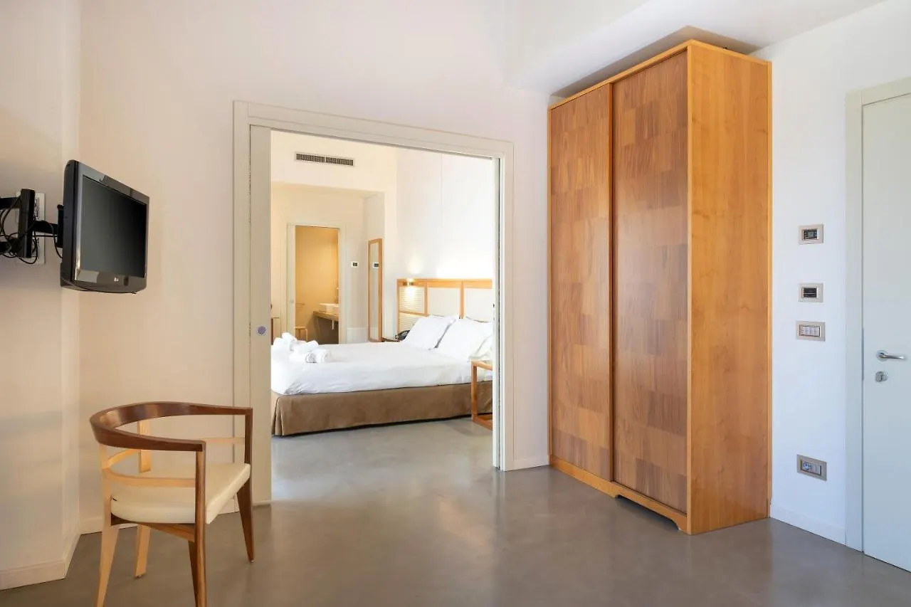 The Ziba Hotel & Spa Peschiera del Garda