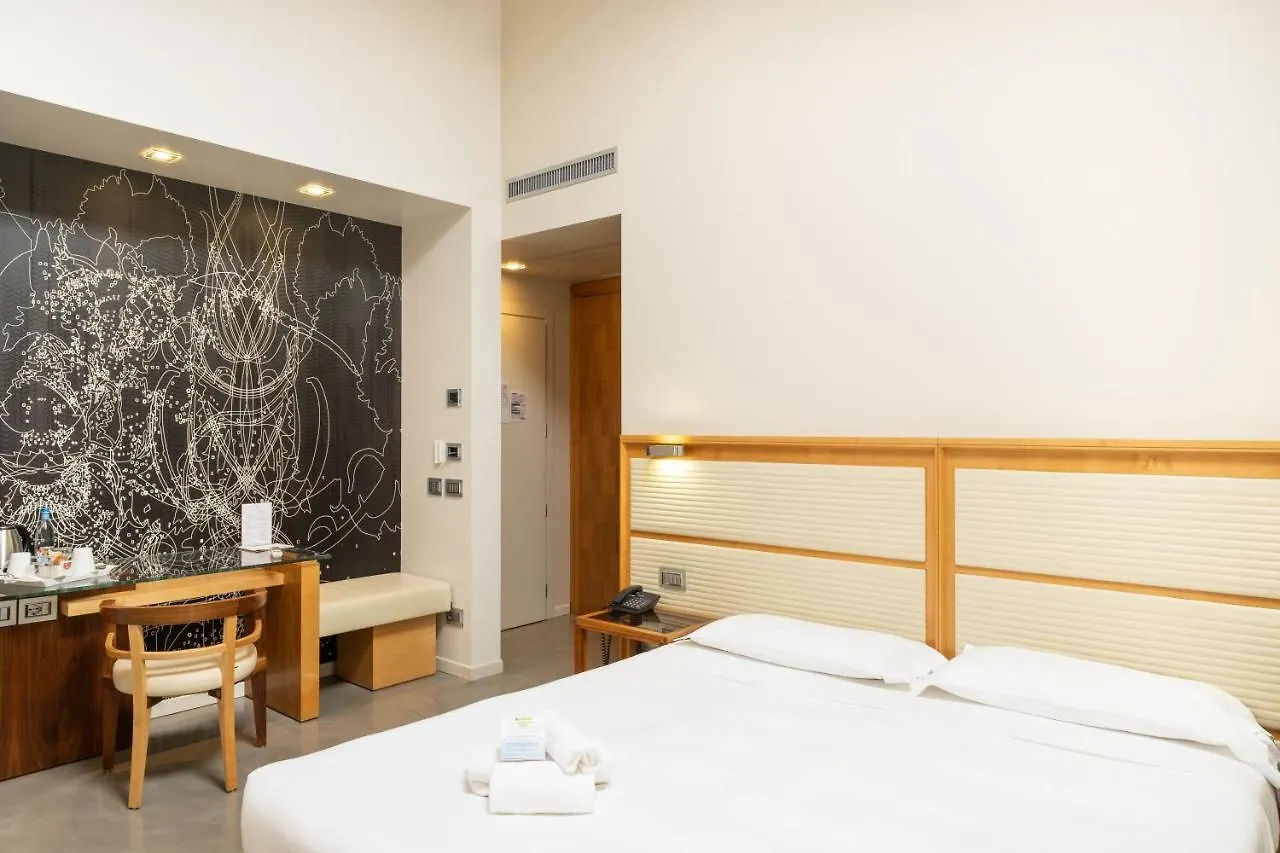 The Ziba Hotel & Spa Peschiera del Garda 4*,