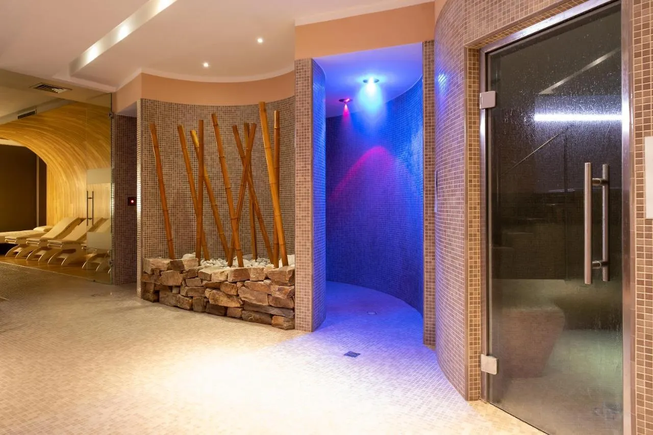The Ziba Hotel & Spa Peschiera del Garda 4*,