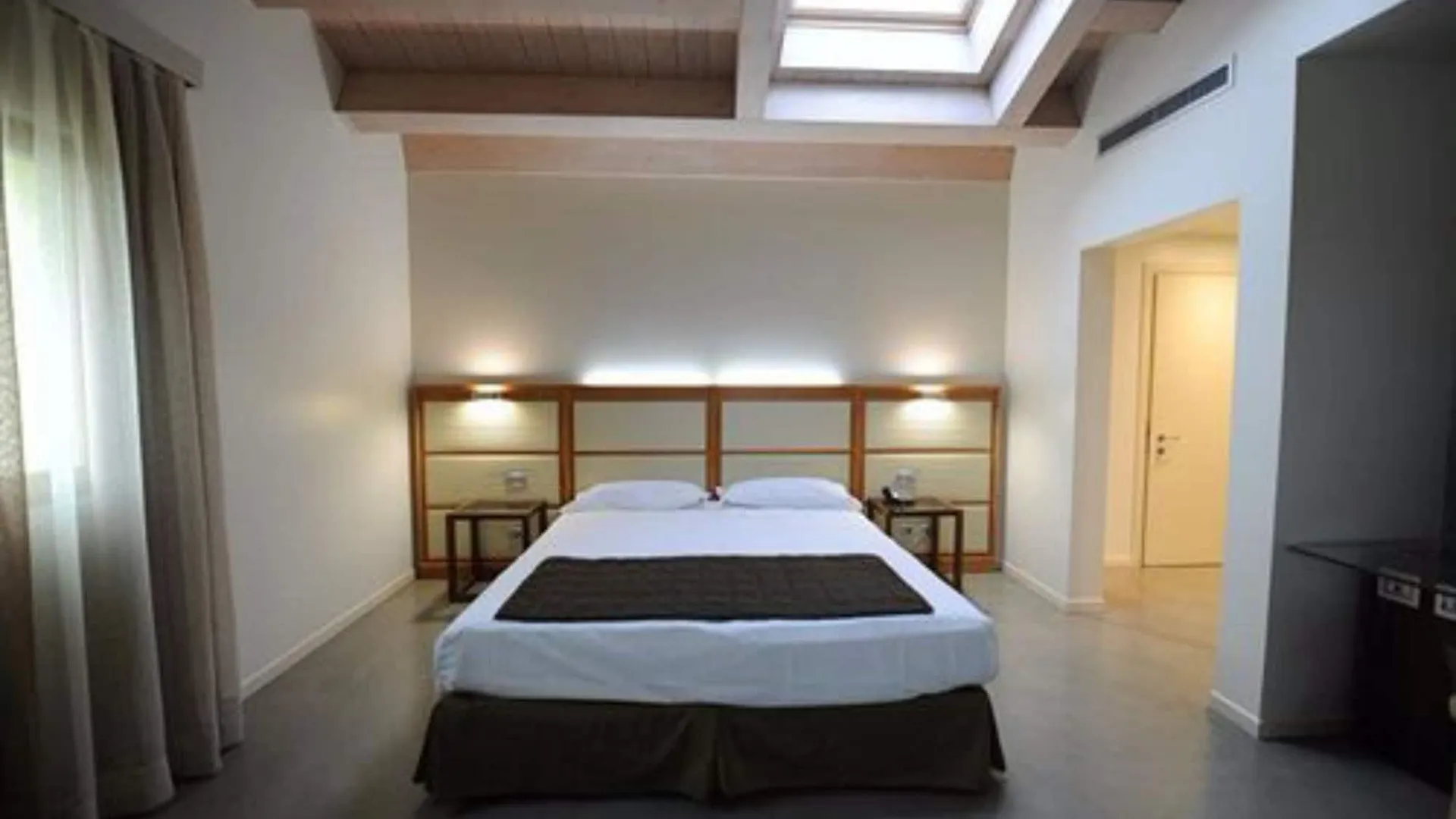 The Ziba Hotel & Spa Peschiera del Garda