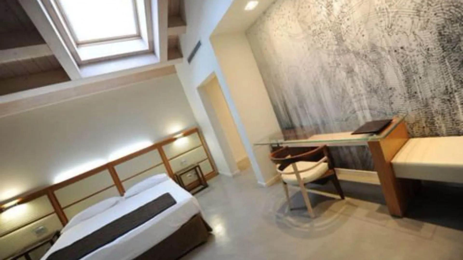 The Ziba Hotel & Spa Peschiera del Garda