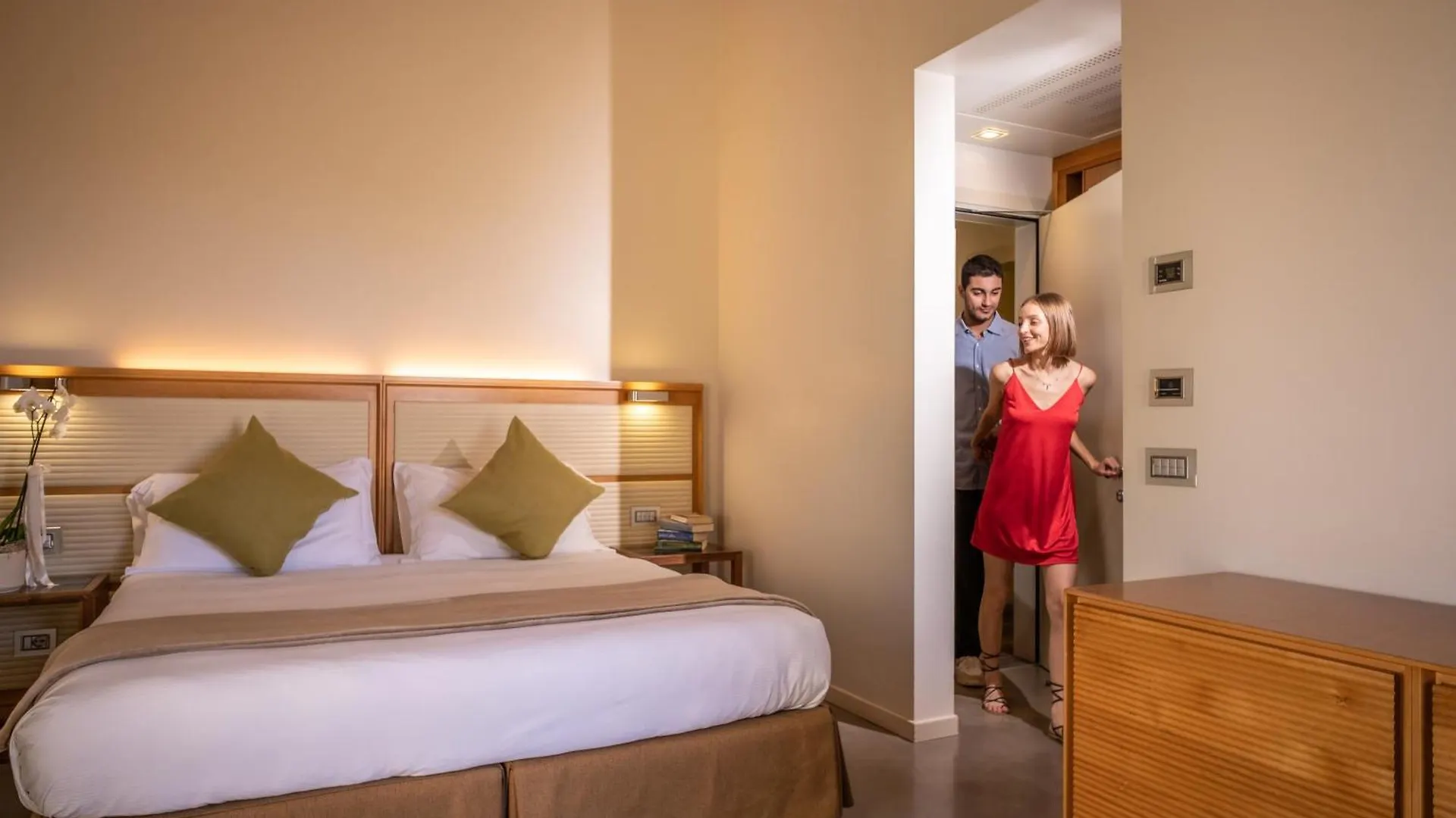 The Ziba Hotel & Spa Peschiera del Garda