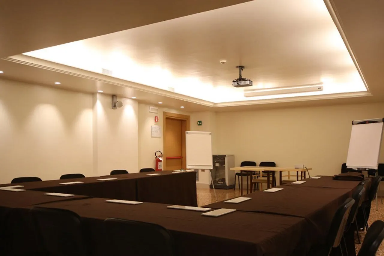 The Ziba Hotel&Spa Peschiera del Garda