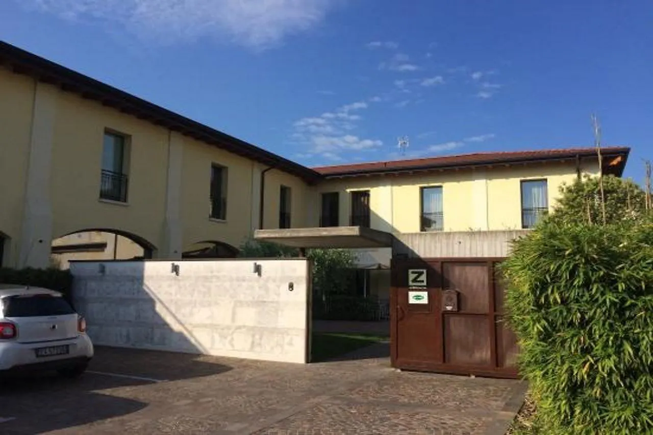 The Ziba Hotel & Spa Peschiera del Garda 4*,