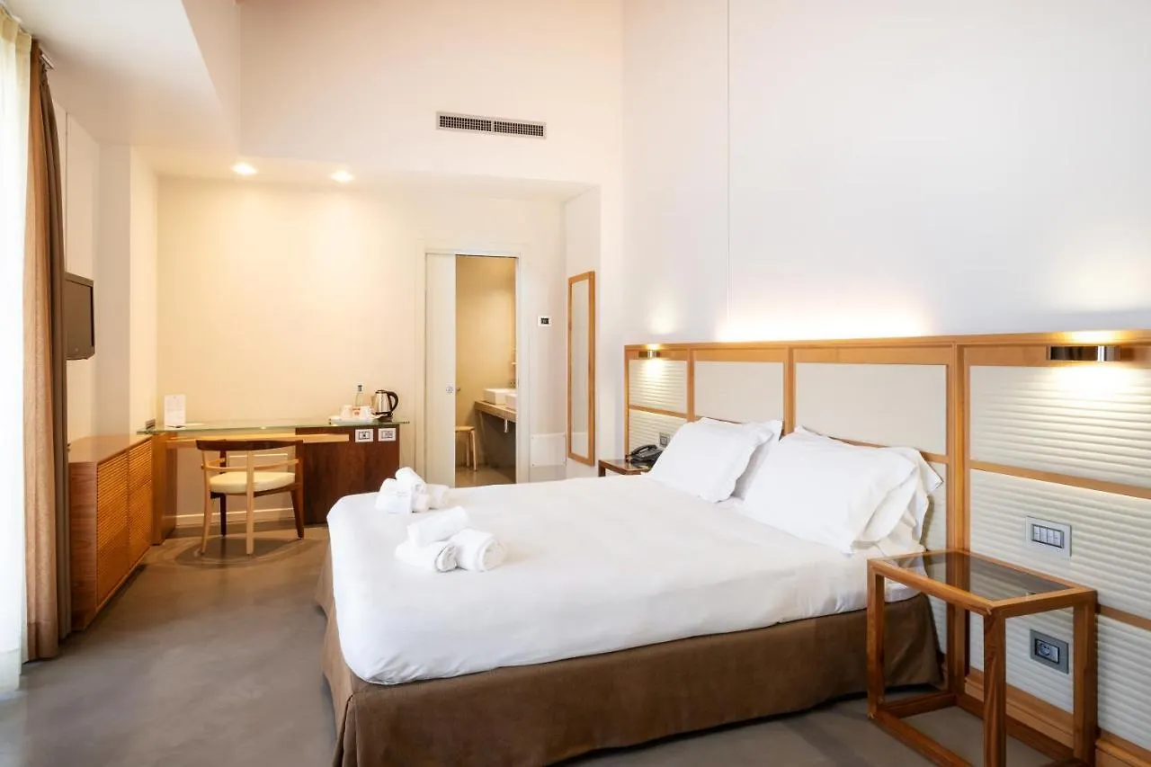 The Ziba Hotel&Spa Peschiera del Garda Hotel
